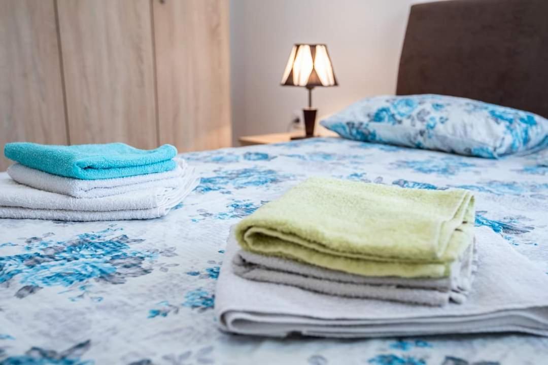 Naki Apartmani 波德戈里察 外观 照片