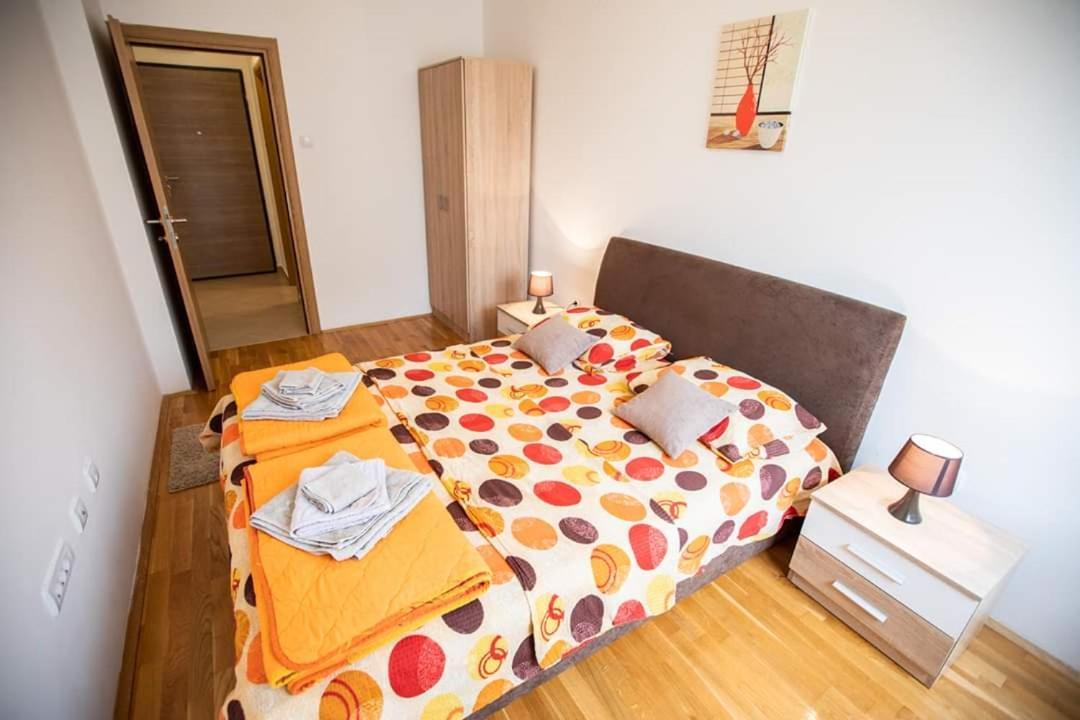 Naki Apartmani 波德戈里察 外观 照片