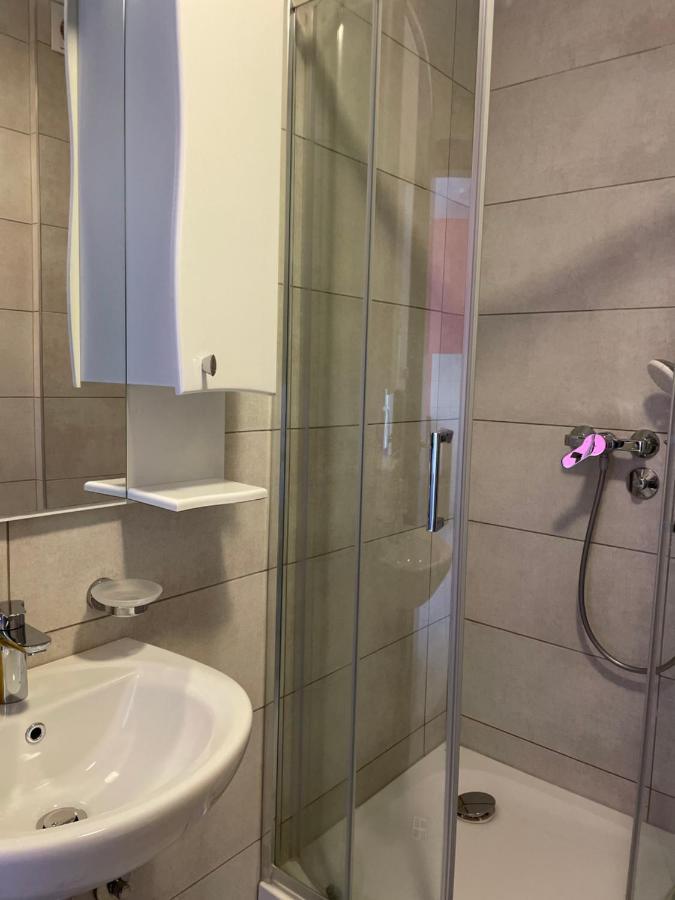 Naki Apartmani 波德戈里察 外观 照片